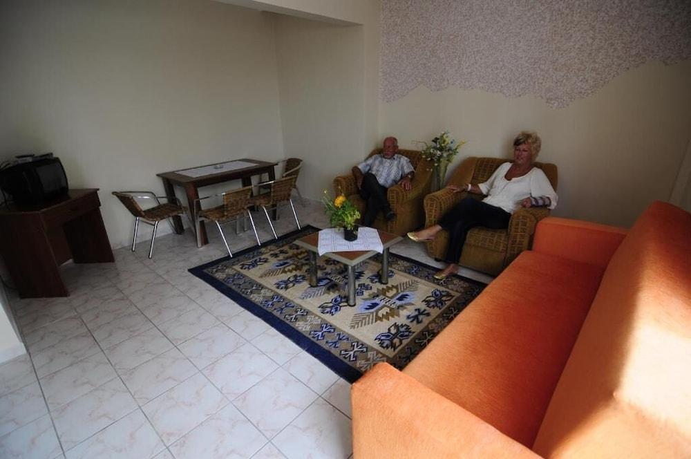 Le Moral Apart Hotel Alanya Buitenkant foto
